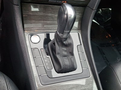 2016 Volkswagen Passat 1.8T SE