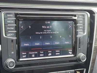 2016 Volkswagen Passat 1.8T SE