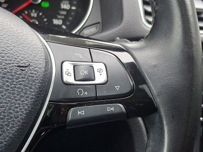 2016 Volkswagen Passat 1.8T SE