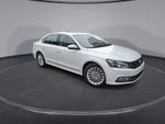 2016 Volkswagen Passat 1.8T SE