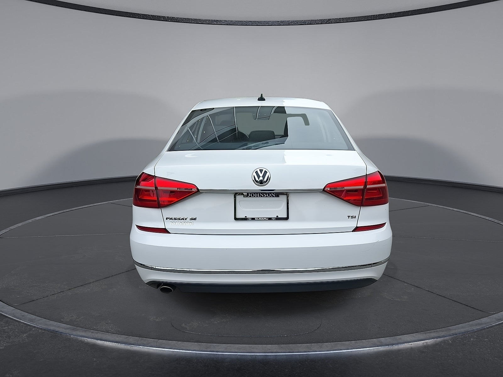 2016 Volkswagen Passat 1.8T SE