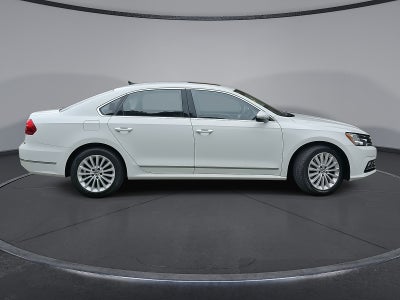 2016 Volkswagen Passat 1.8T SE