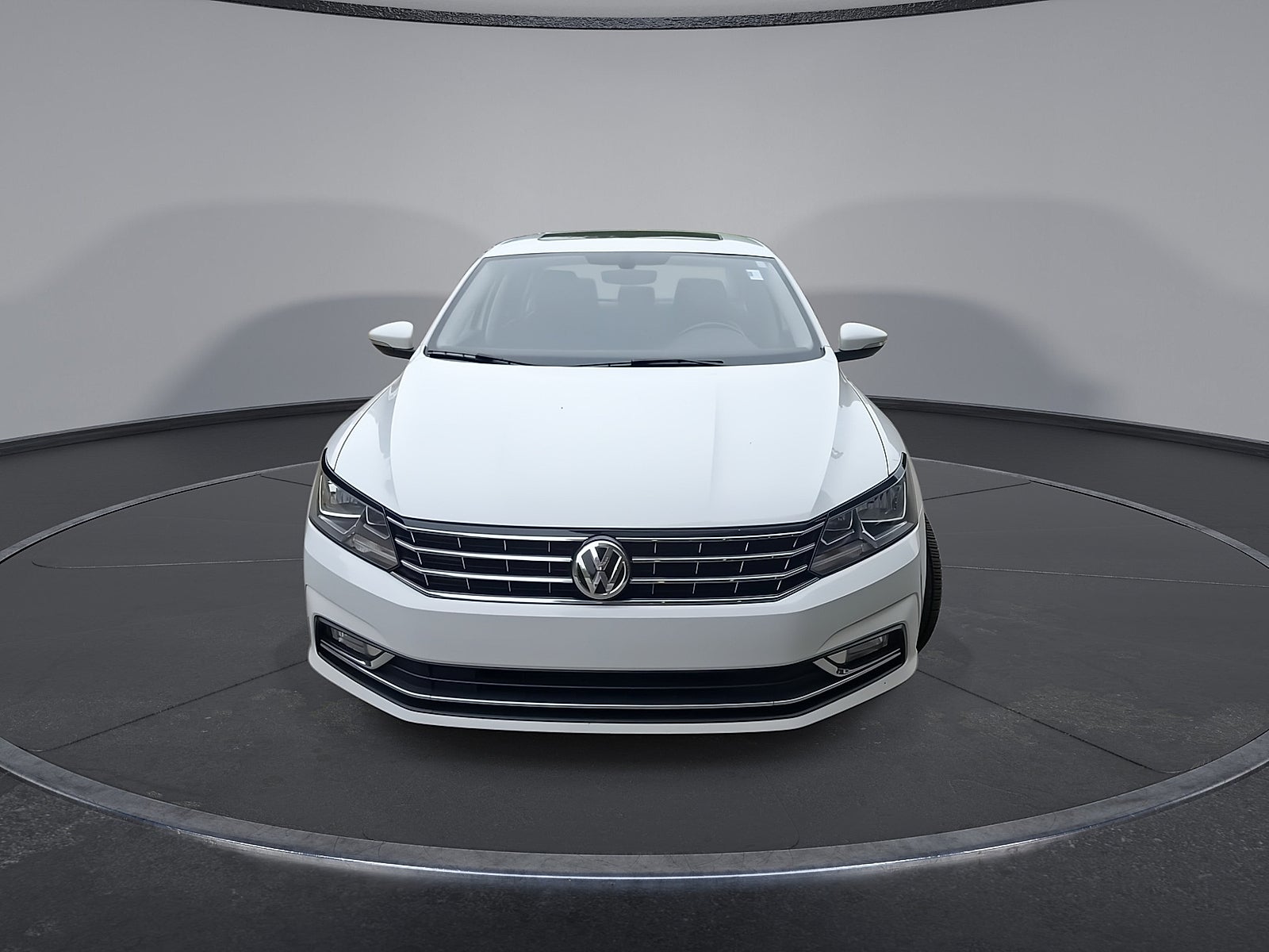 2016 Volkswagen Passat 1.8T SE