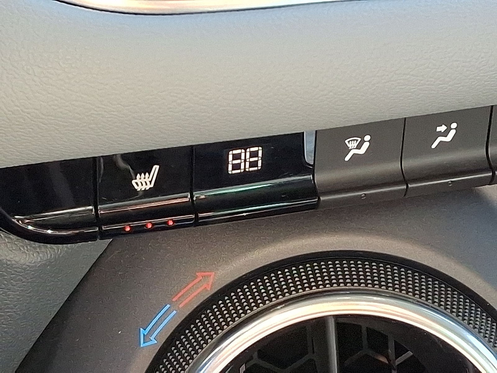 2020 Chevrolet Blazer FWD 2LT