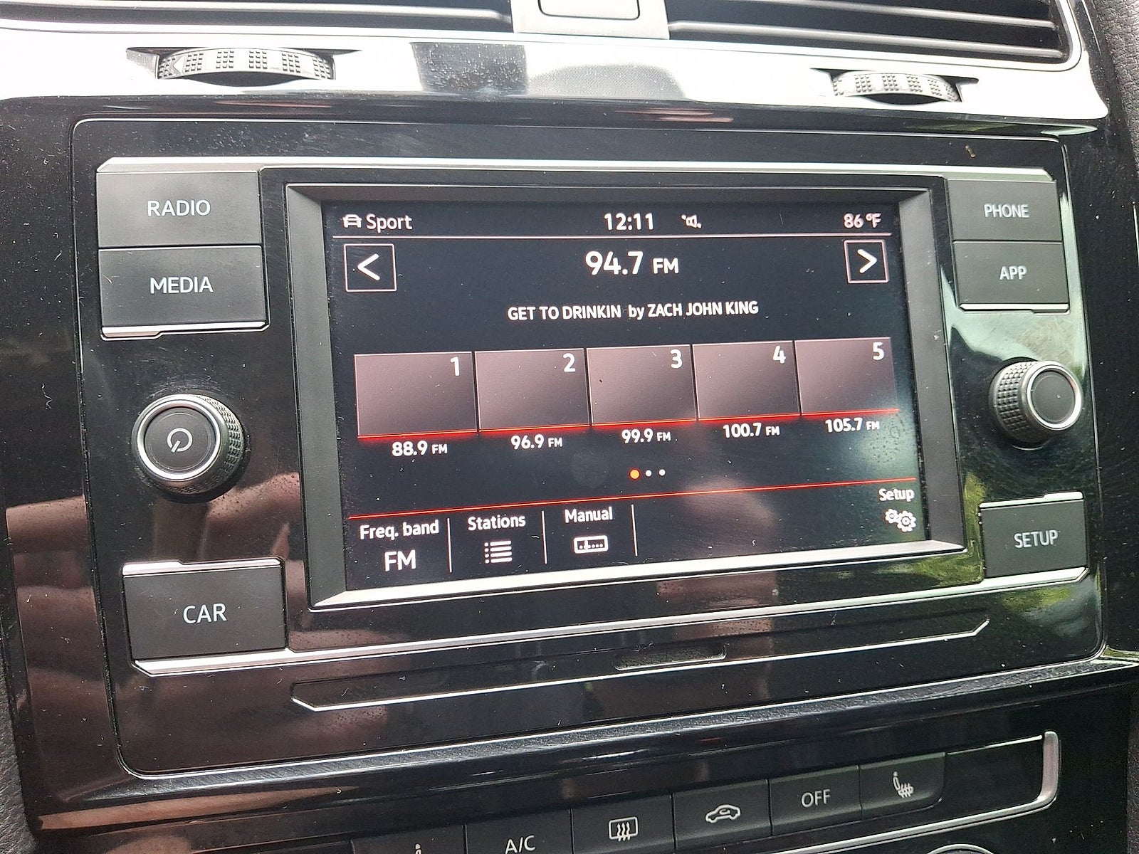 2019 Volkswagen Golf GTI 2.0T S