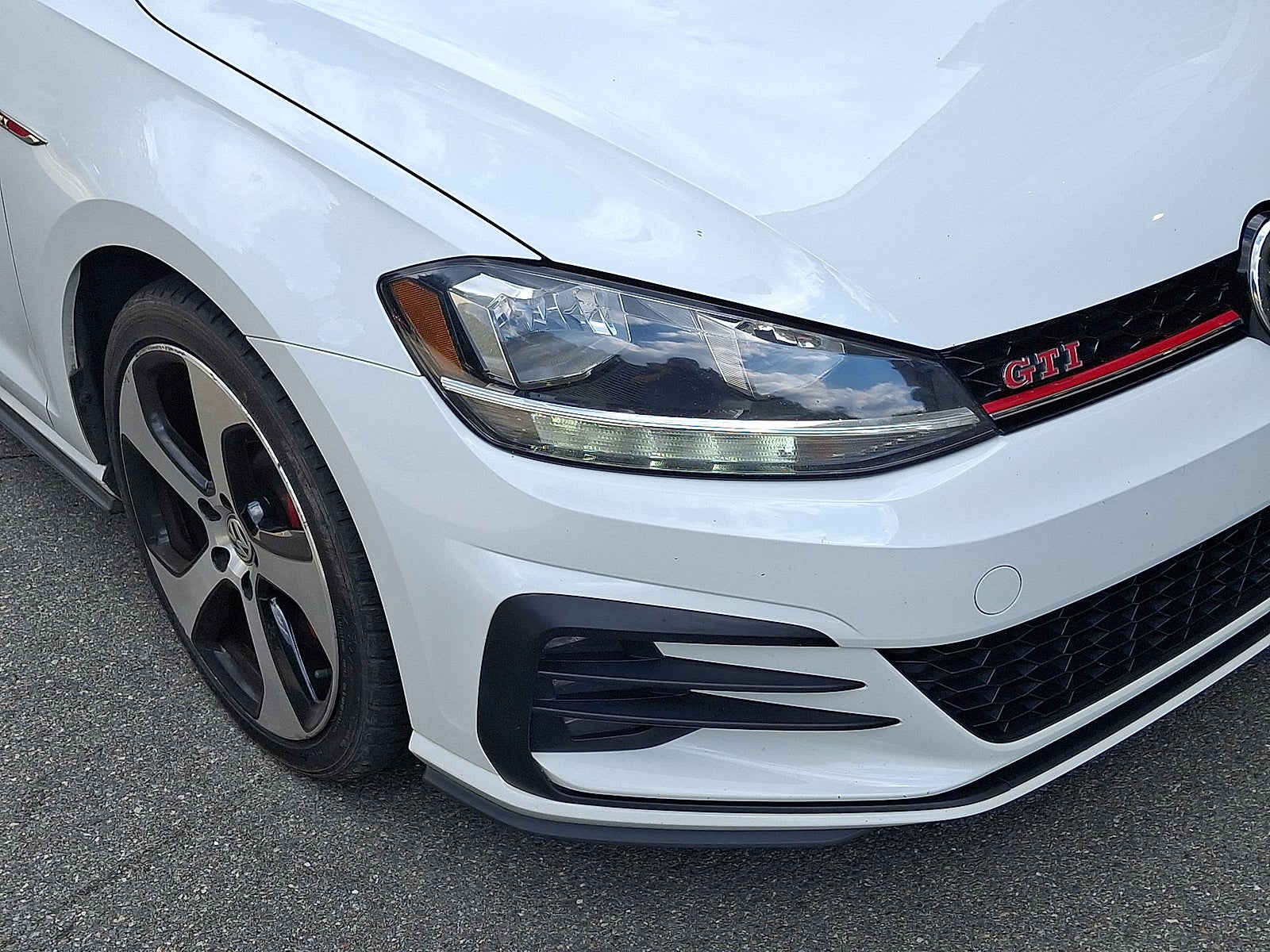 2019 Volkswagen Golf GTI 2.0T S