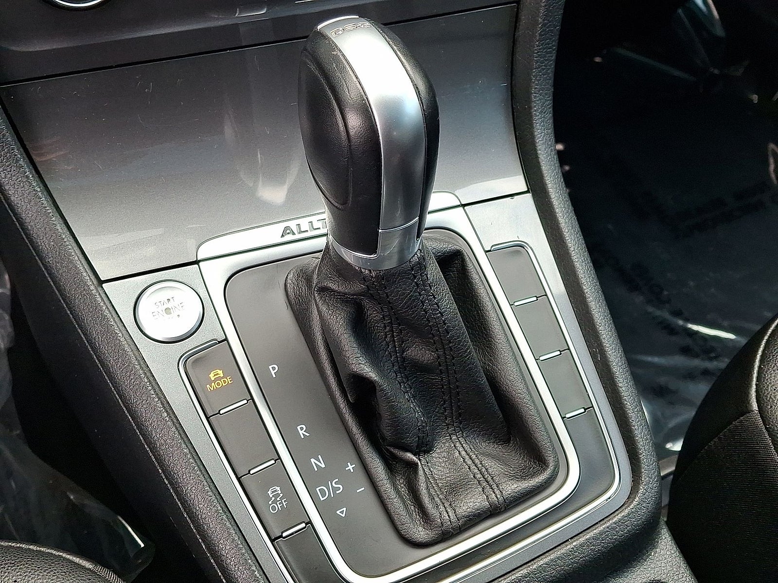 2017 Volkswagen Golf Alltrack TSI S