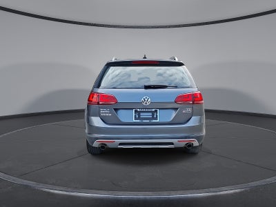 2017 Volkswagen Golf Alltrack TSI S