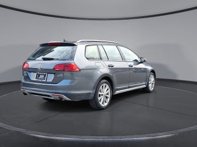 2017 Volkswagen Golf Alltrack TSI S