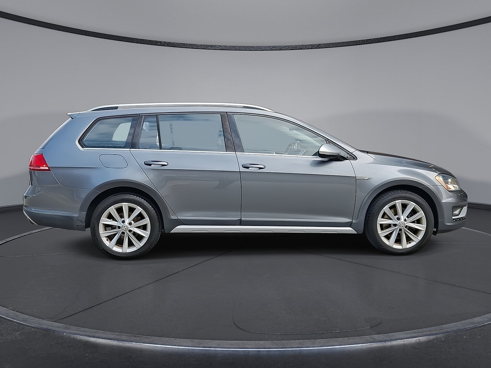 2017 Volkswagen Golf Alltrack TSI S