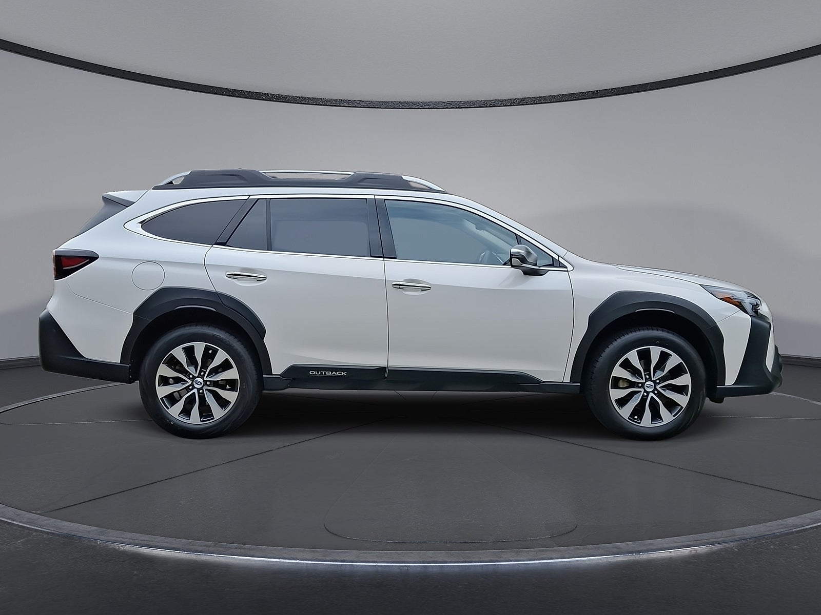 2023 Subaru Outback Touring