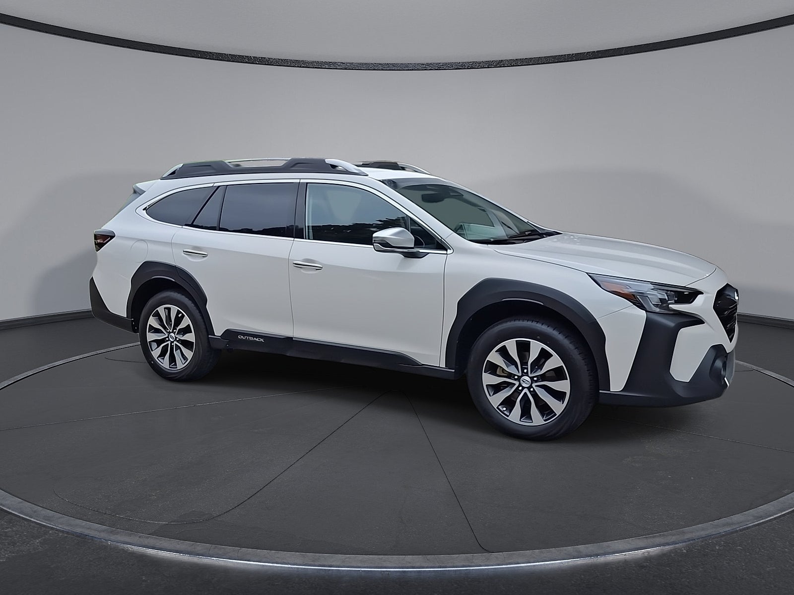 2023 Subaru Outback Touring