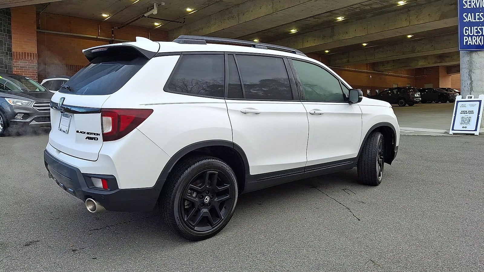 2025 Honda Passport AWD Black
