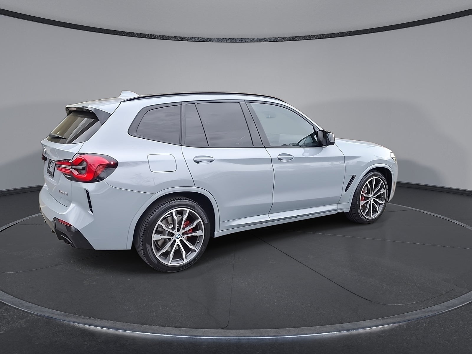 2023 BMW X3 M40i