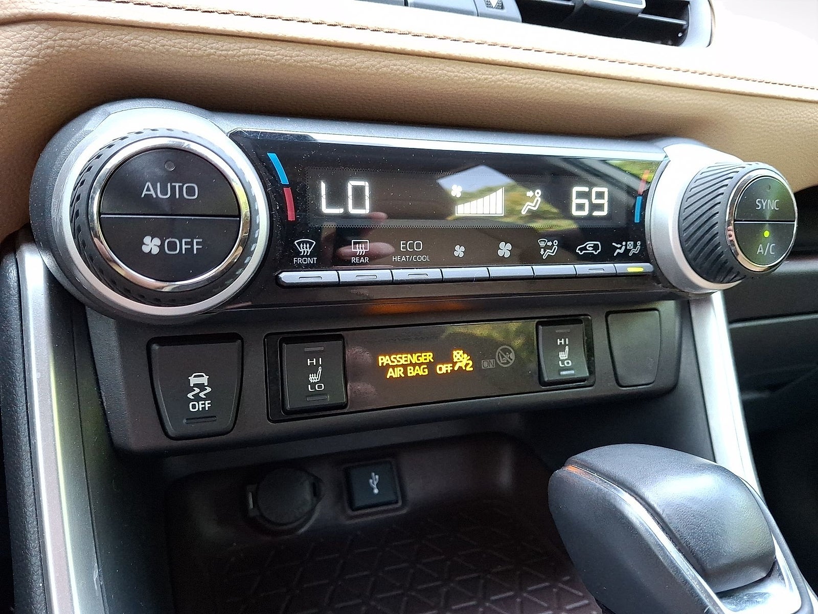 2020 Toyota RAV4 Limited