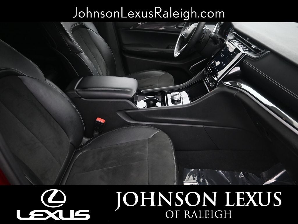 2022 Jeep Grand Cherokee Altitude