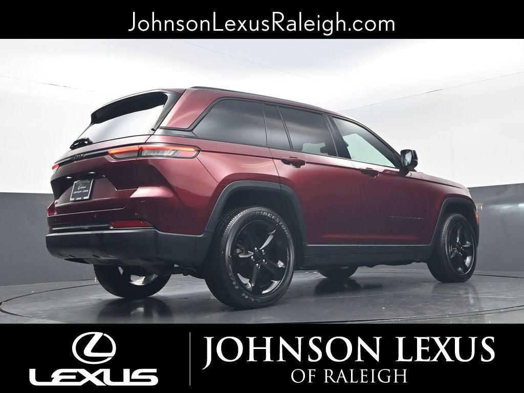 2022 Jeep Grand Cherokee Altitude