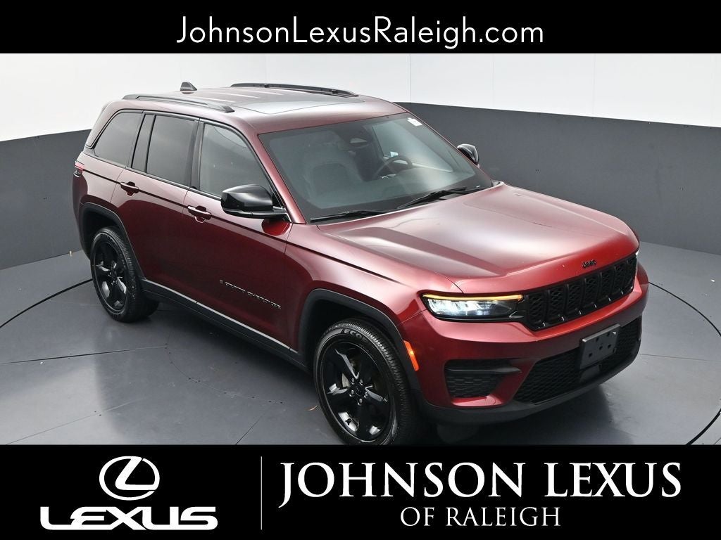2022 Jeep Grand Cherokee Altitude
