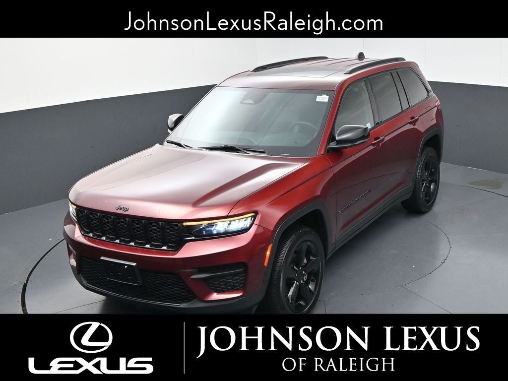 2022 Jeep Grand Cherokee Altitude