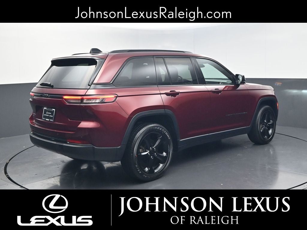 2022 Jeep Grand Cherokee Altitude