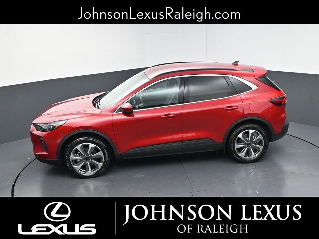 2025 Ford Escape Platinum