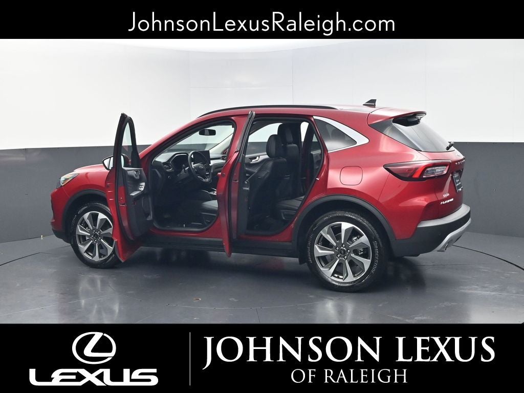 2025 Ford Escape Platinum