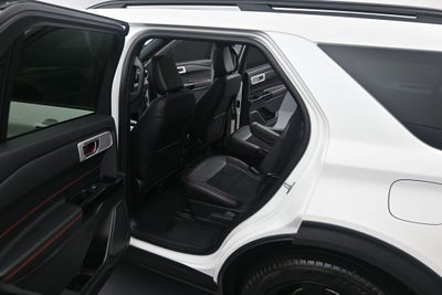 2024 Ford Explorer ST-Line