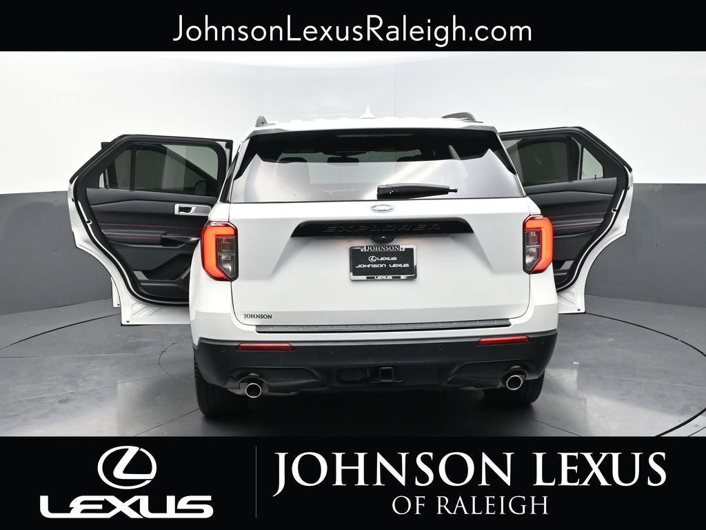 2024 Ford Explorer ST-Line