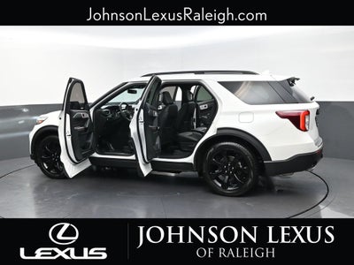 2024 Ford Explorer ST-Line