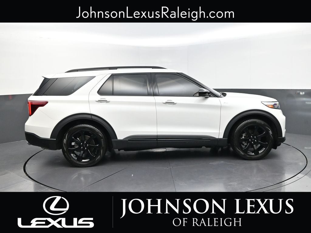 2024 Ford Explorer ST-Line