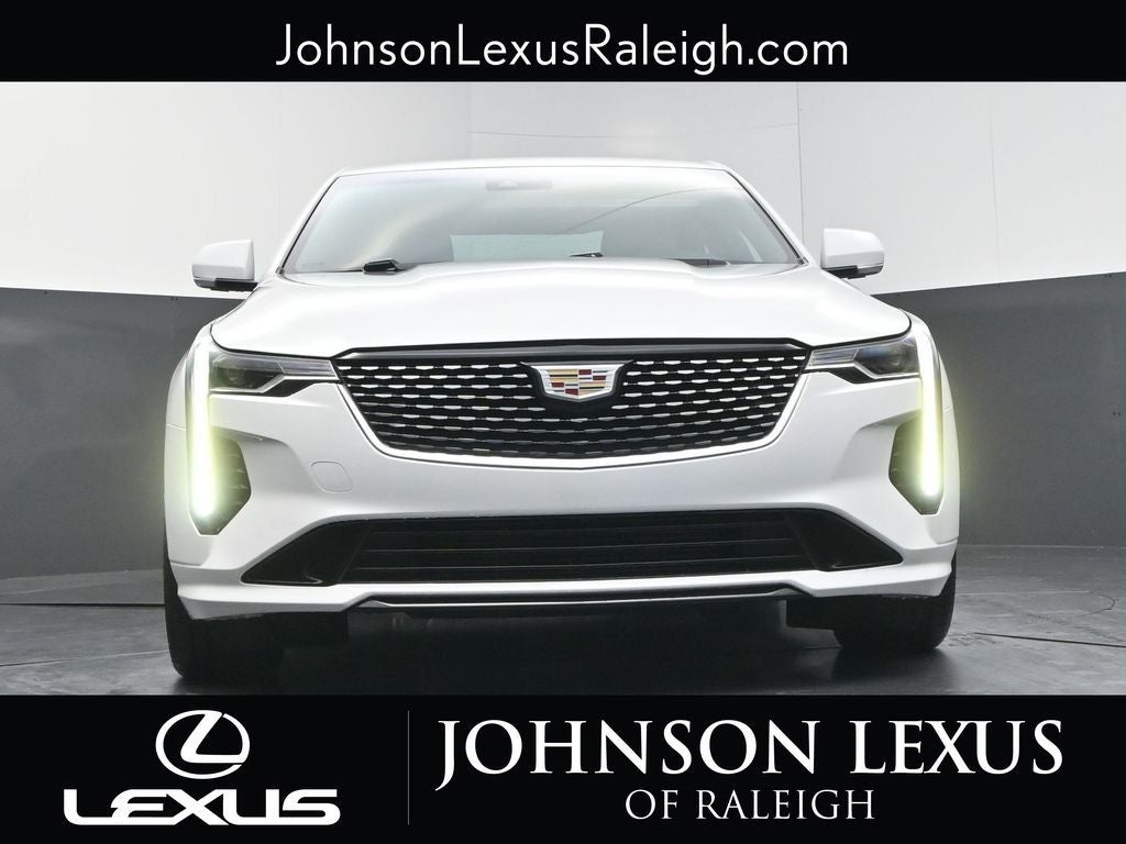 2023 Cadillac CT4 Luxury