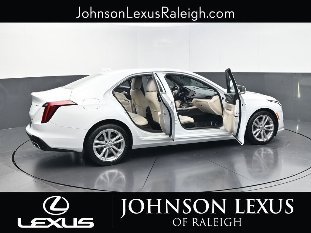 2023 Cadillac CT4 Luxury