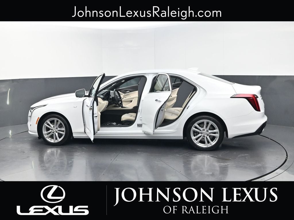 2023 Cadillac CT4 Luxury