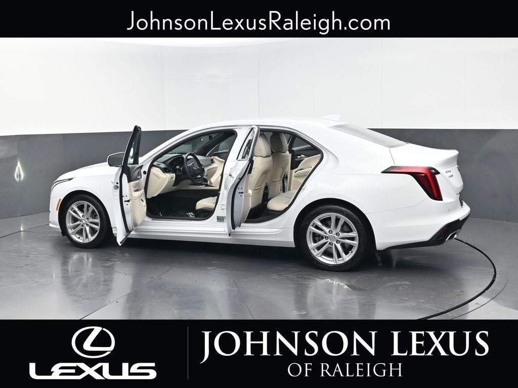 2023 Cadillac CT4 Luxury
