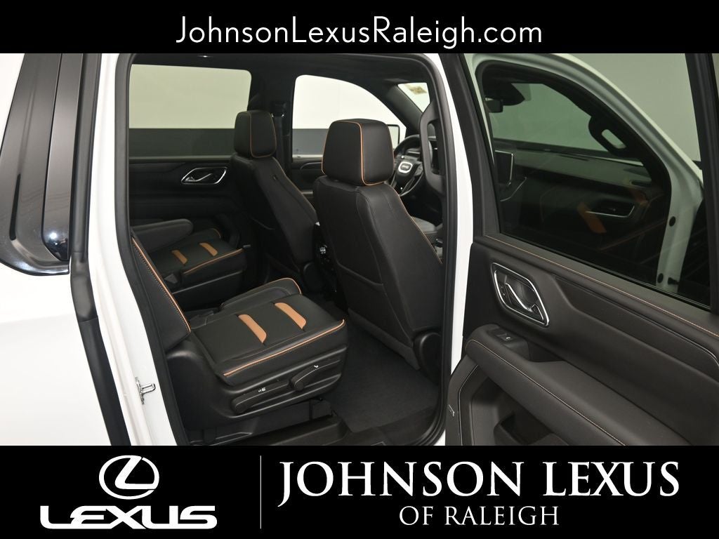 2023 GMC Yukon XL AT4