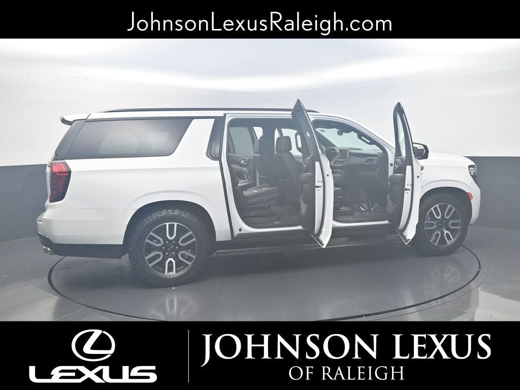 2023 GMC Yukon XL AT4