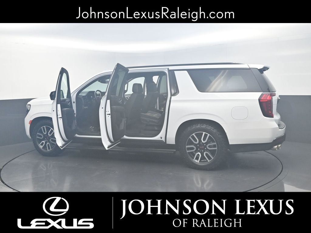 2023 GMC Yukon XL AT4