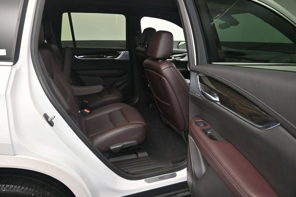 2022 Cadillac XT6 Premium Luxury