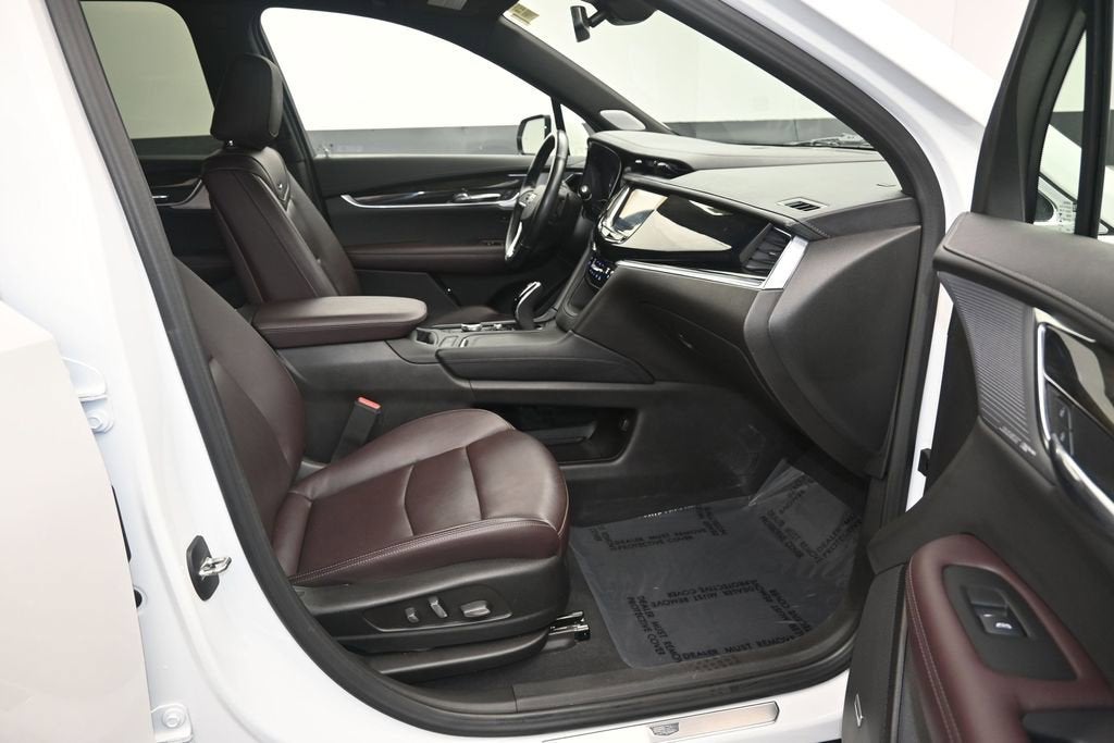 2022 Cadillac XT6 Premium Luxury