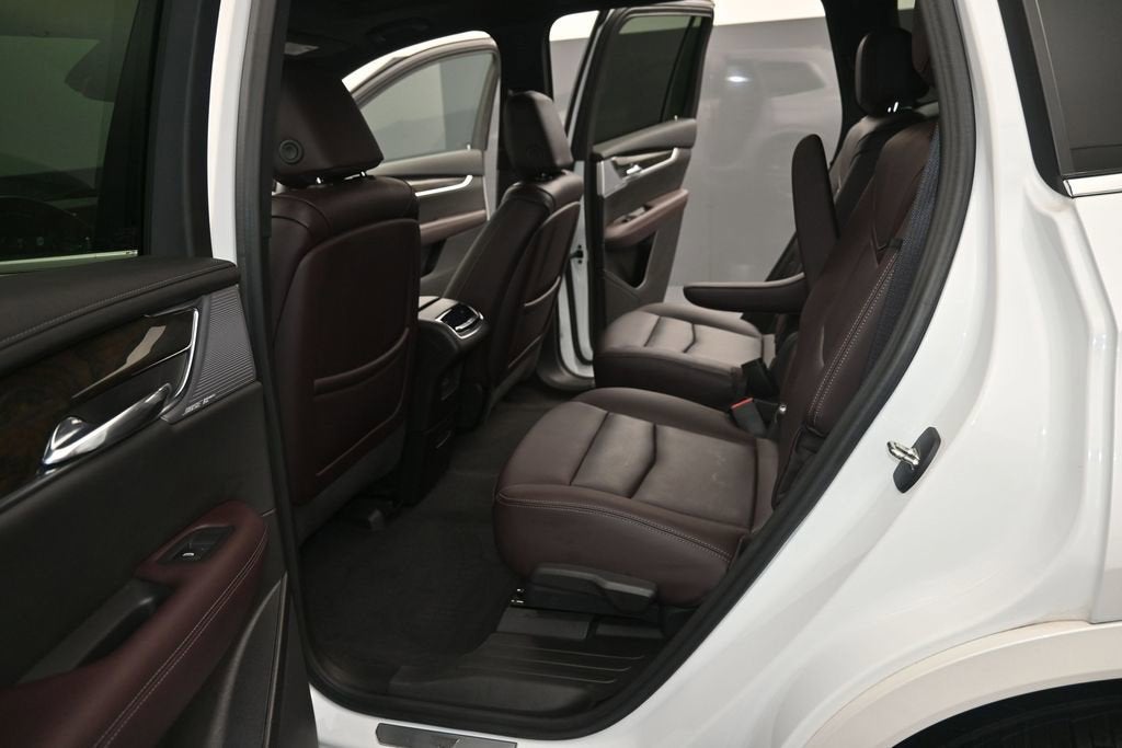 2022 Cadillac XT6 Premium Luxury