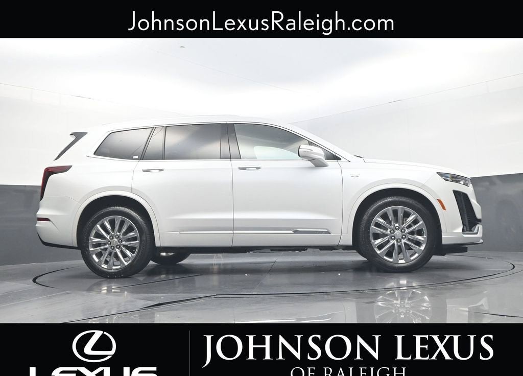 2022 Cadillac XT6 Premium Luxury