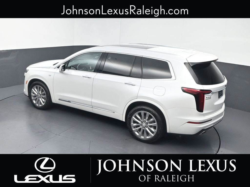 2022 Cadillac XT6 Premium Luxury