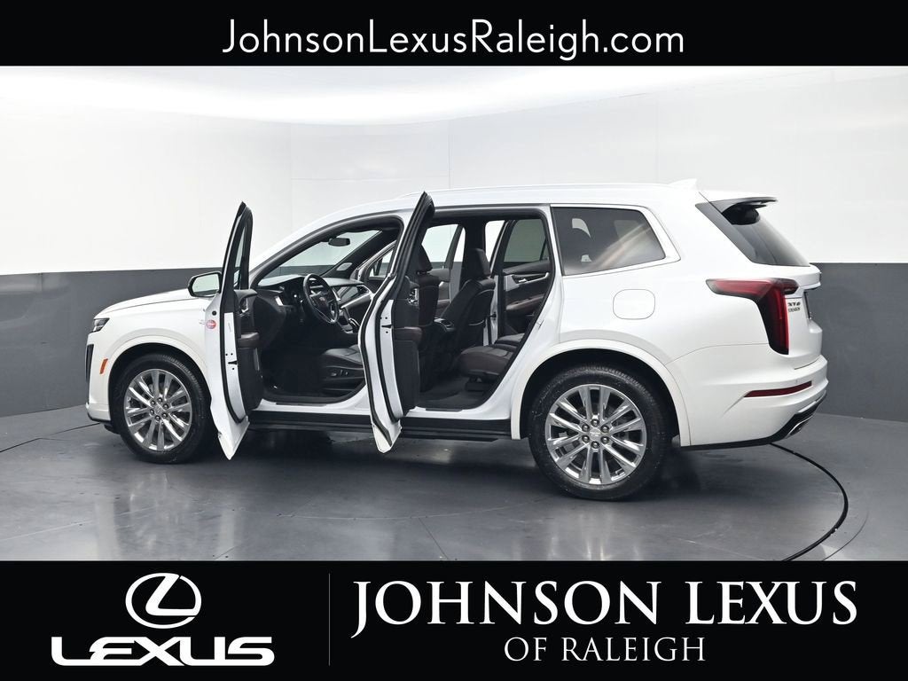 2022 Cadillac XT6 Premium Luxury