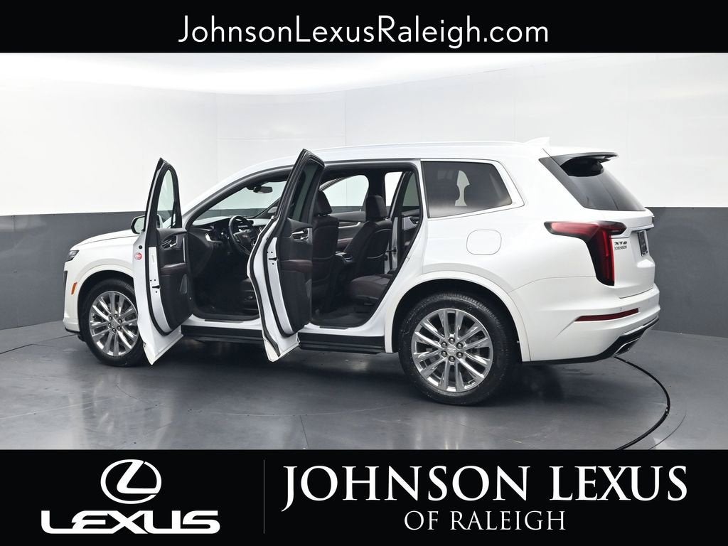 2022 Cadillac XT6 Premium Luxury