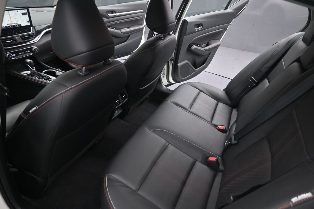 2023 Nissan Altima 2.0 SR