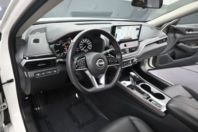 2023 Nissan Altima 2.0 SR