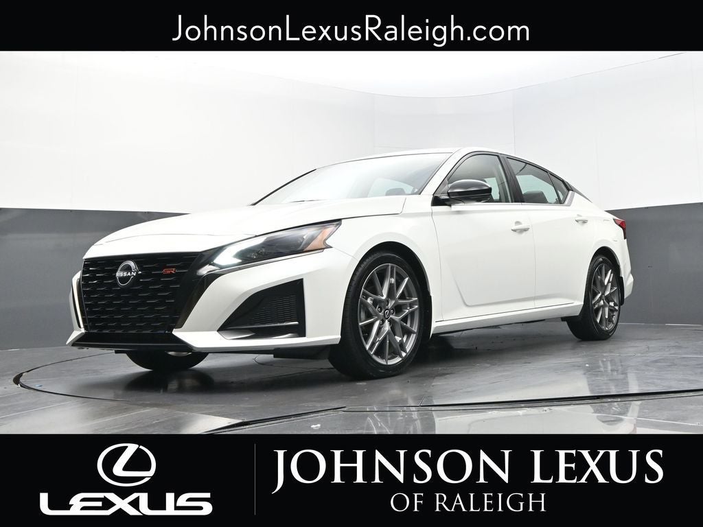 2023 Nissan Altima 2.0 SR