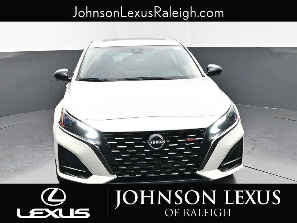 2023 Nissan Altima 2.0 SR