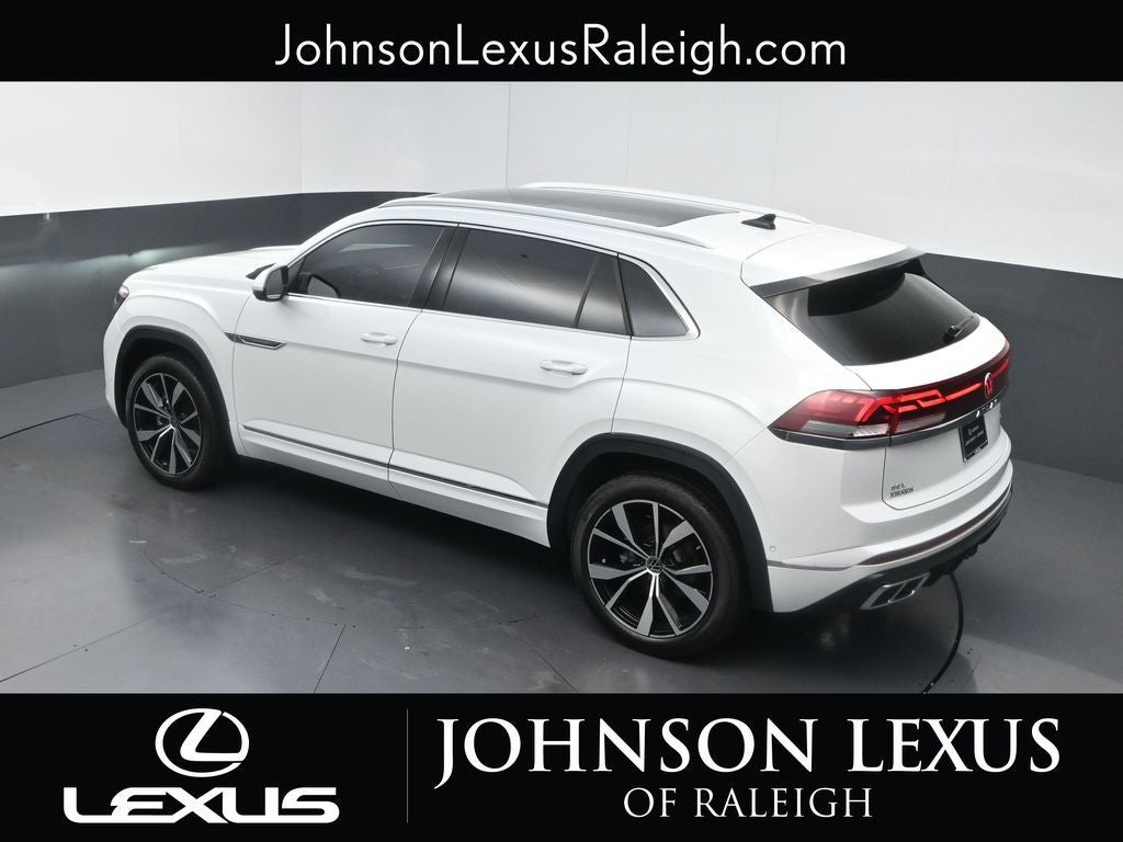 2025 Volkswagen Atlas Cross Sport 2.0T SEL Premium R-Line