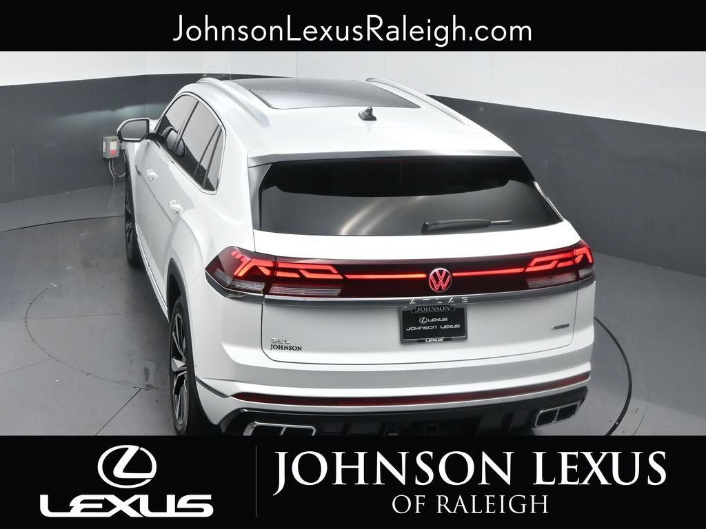 2025 Volkswagen Atlas Cross Sport 2.0T SEL Premium R-Line